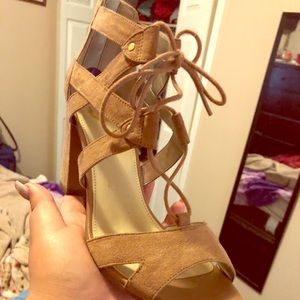 Cute heels for the summer, size 8.5